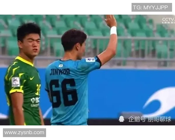 北京足球队在世锦赛积分榜上以64分稳居第一名展现强劲实力